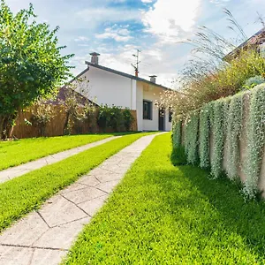 Villa Dimensione Armonica - Elegance And Comfort Among Lakes And Hills, Comabbio